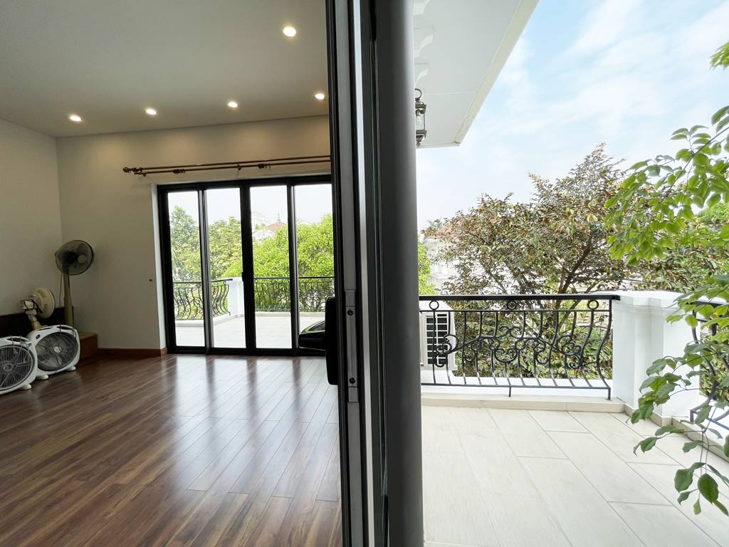 A beautiful & newly - renovated house for rent in Ciputra Hanoi 6