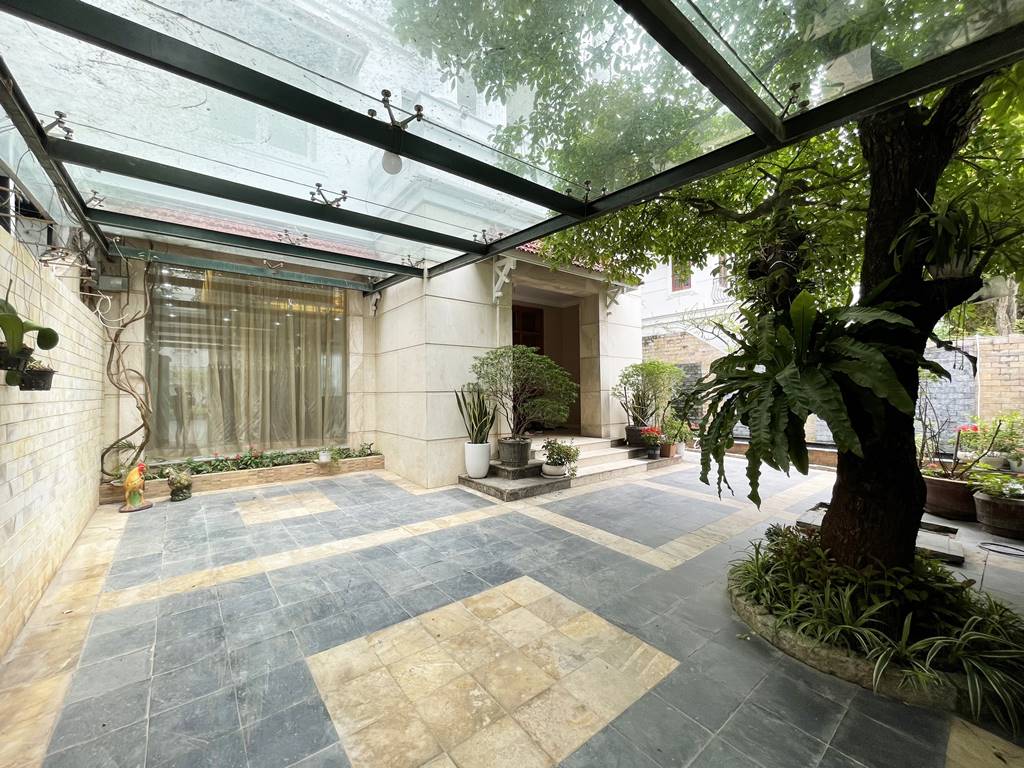 Wonderful garden house for rent in C block, Ciputra Hanoi