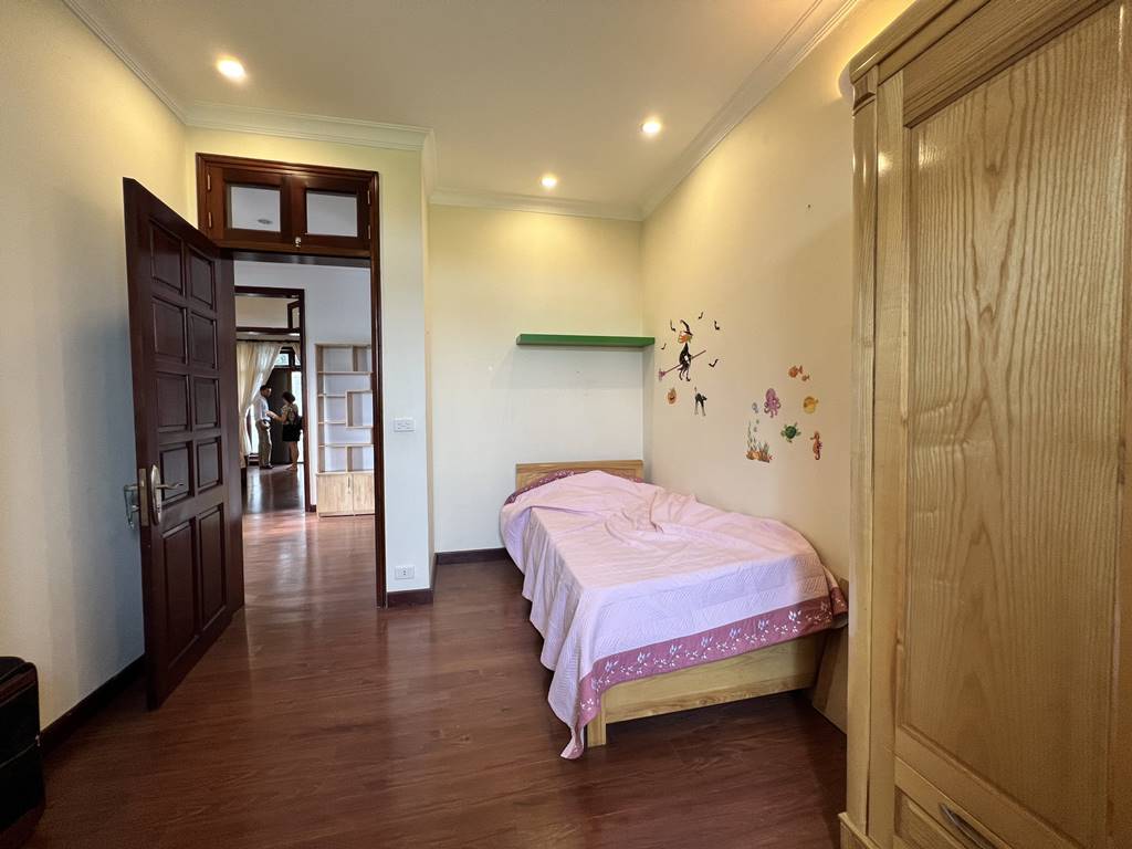 Nicely renovated 230SQM villa for rent Ciputra Hanoi 17