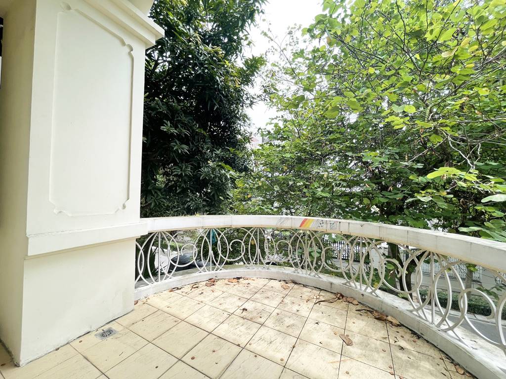 Semi - detached villa for rent in T2 Ciputra Hanoi 21